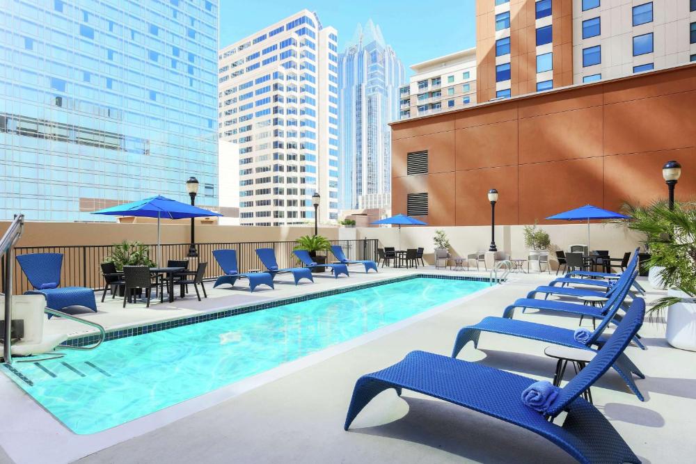 Hampton Inn & Suites Austin - Downtown